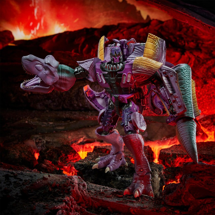 Hasbro Transformers Generations War for Cybertron: Kingdom Leader WFC-K10 Megatron (Beast) FFHB5133 on Sale