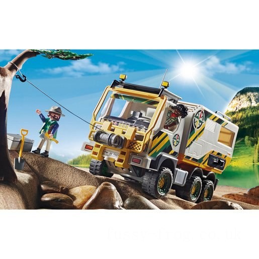 Playmobil 70278 Wild Life Outdoor Expedition Truck FFPB5037 - Clearance Sale